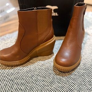 Sorel Tan Leather Wedge Boots